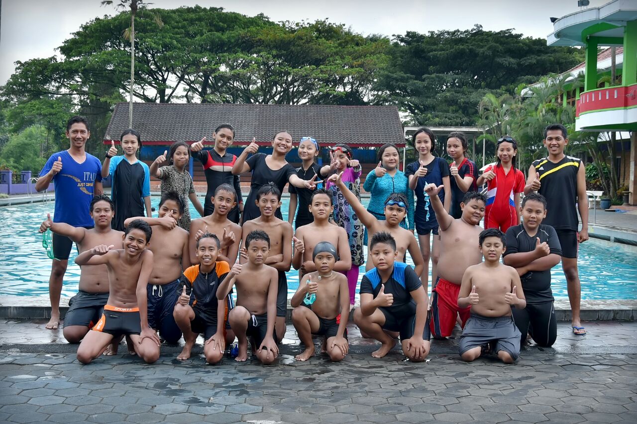 You are currently viewing Lab’s Swimmer